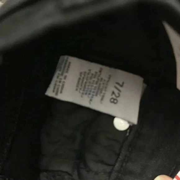 Celebrity Pink Shorts for women - Picture 4 of 4